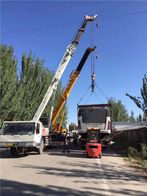 老边区港口集装箱搬运案例